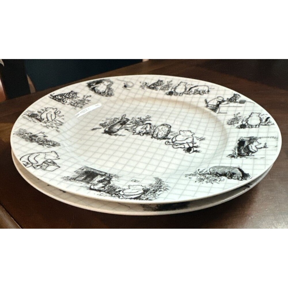 Disney Winnie the Pooh Sketchbook Set of 2 Black & White Salad Plates 8” D
